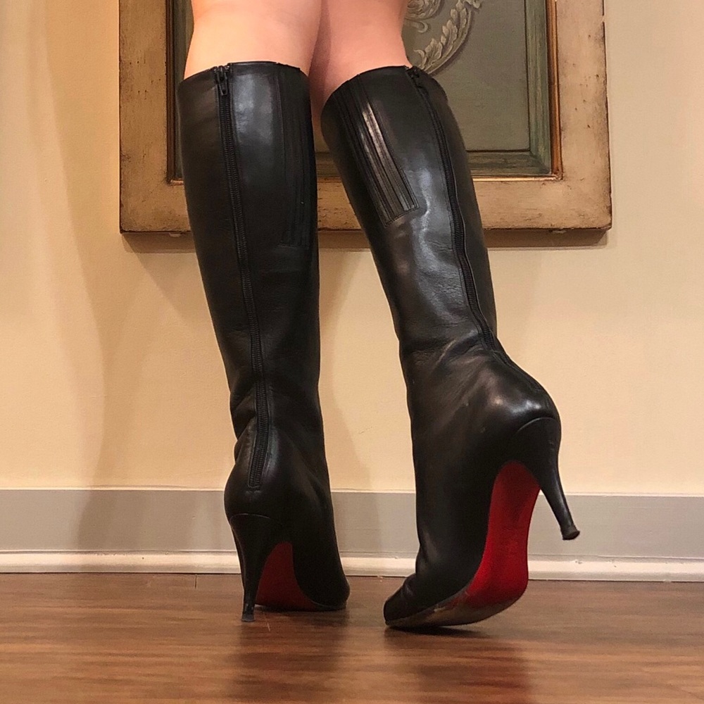 Size 6.5 Christian Louboutin black boots!